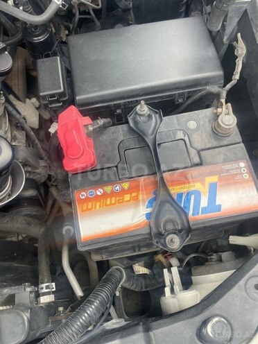 Toyota Land Cruiser Prado-11