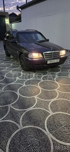 Mercedes C 220-3