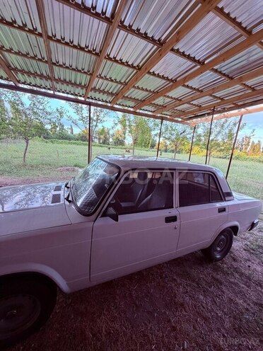 LADA (VAZ) 2107-6