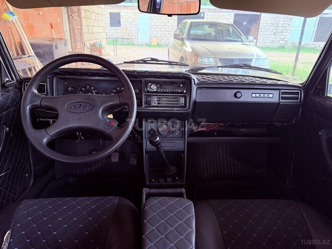 LADA (VAZ) 2107-15