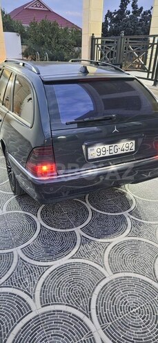 Mercedes C 220-6