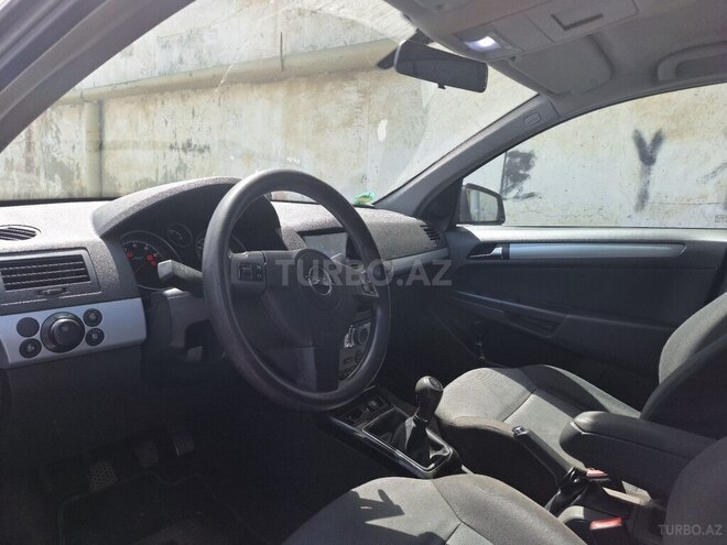 Opel Astra-9