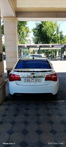 Chevrolet Cruze-2