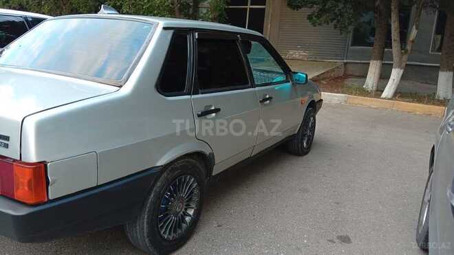 LADA (VAZ) 21099-5