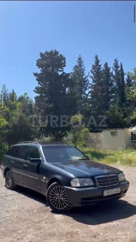 Mercedes C 220-13