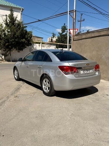 Chevrolet Cruze-3
