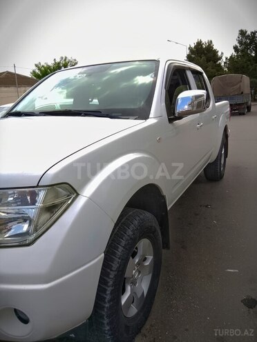 Nissan Navara-6
