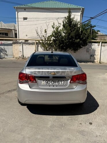Chevrolet Cruze-4