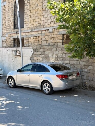 Chevrolet Cruze-7