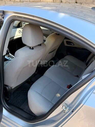 Chevrolet Cruze-6