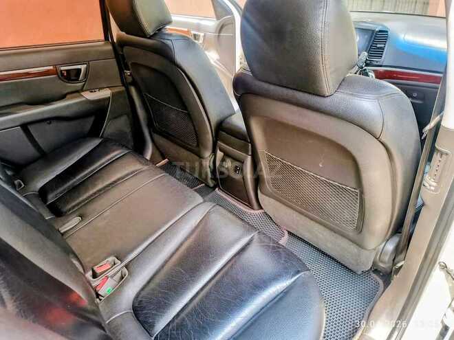 Hyundai Santa Fe-7