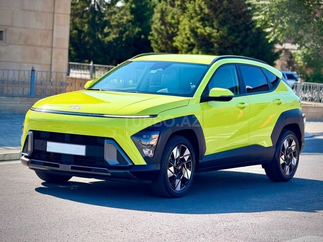 Hyundai Kona-3