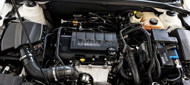 Chevrolet Cruze-4