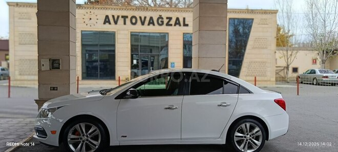 Chevrolet Cruze-9