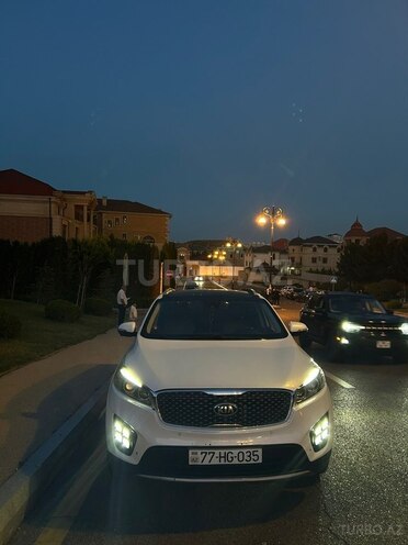 Kia Sorento-1