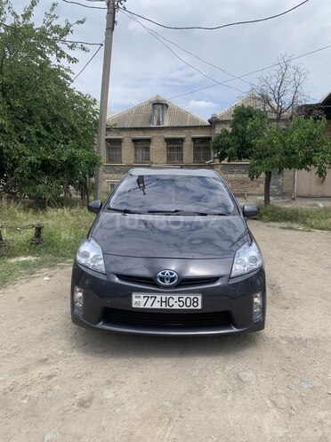 Toyota Prius-1