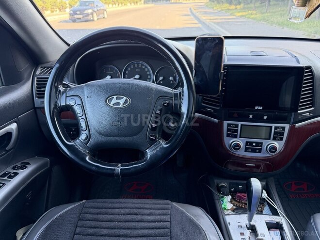 Hyundai Santa Fe-9