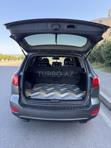 Hyundai Santa Fe-7