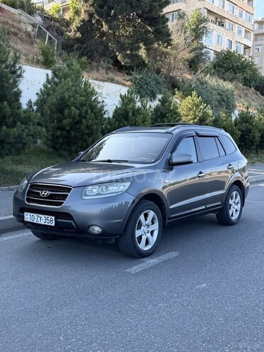 Hyundai Santa Fe-1