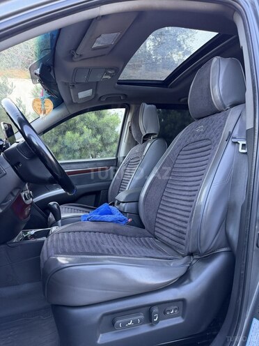 Hyundai Santa Fe-11