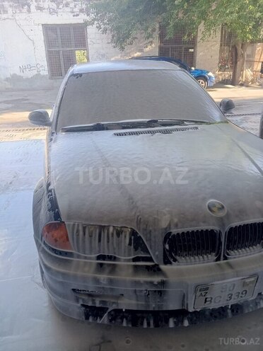 BMW 325-9