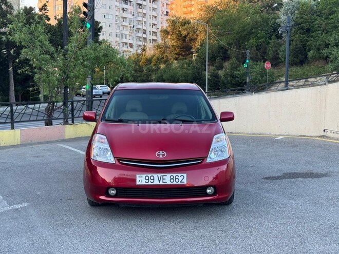 Toyota Prius-3