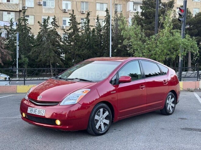 Toyota Prius-2