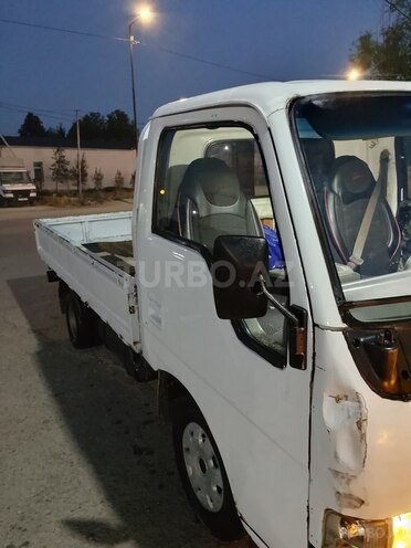 Kia Bongo-4