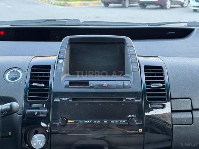 Toyota Prius-10
