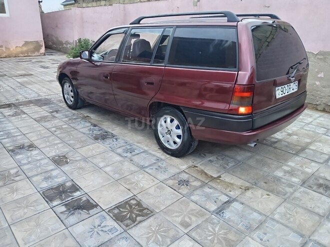 Opel Astra-8