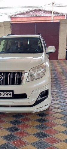 Toyota Land Cruiser Prado-9