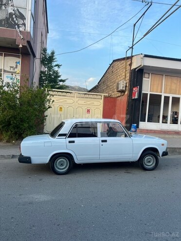 LADA (VAZ) 2107-4