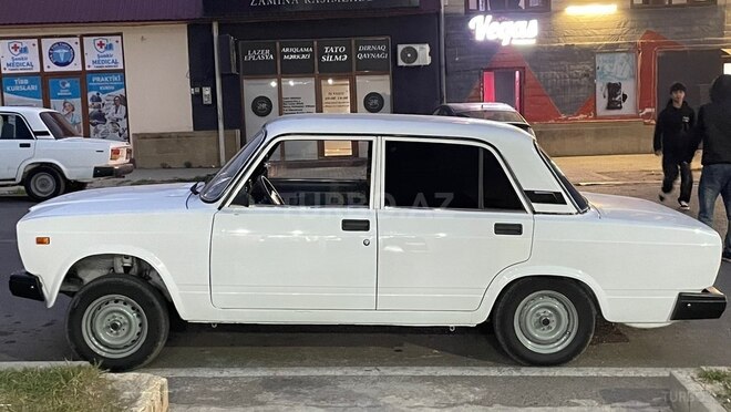 LADA (VAZ) 2107-5