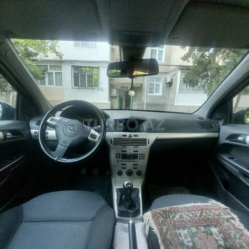 Opel Astra-3