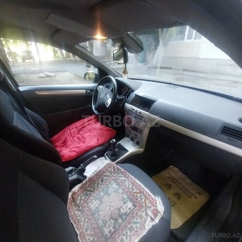 Opel Astra-8