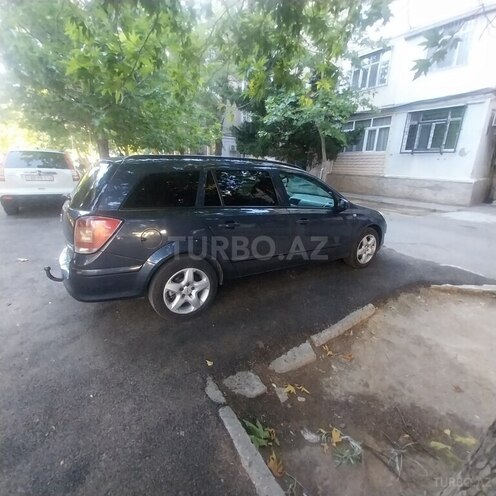 Opel Astra-12
