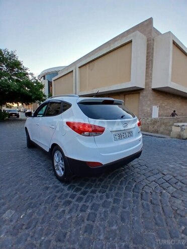 Hyundai ix35-3