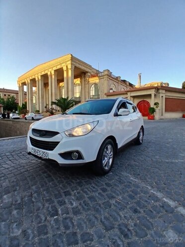 Hyundai ix35-6