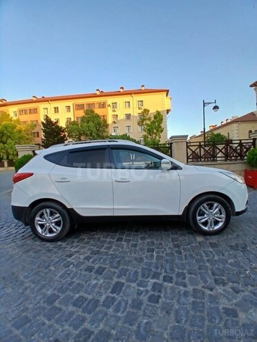 Hyundai ix35-8