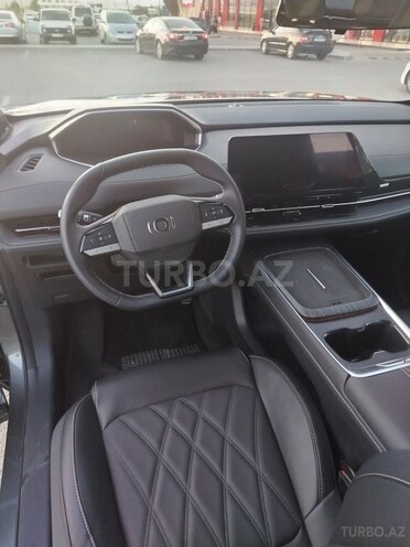 Changan Qiyuan Q05-4