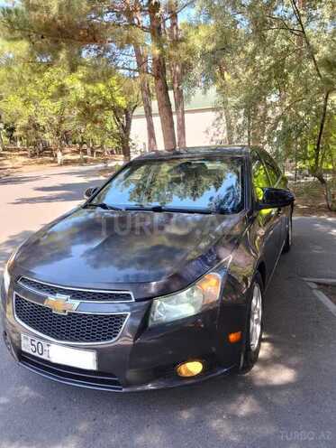 Chevrolet Cruze-1