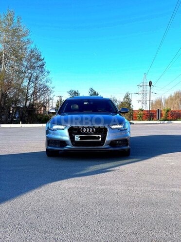 Audi A6-1
