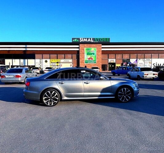 Audi A6-5
