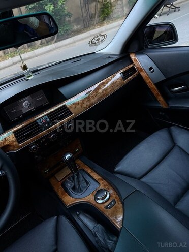 BMW 525-17