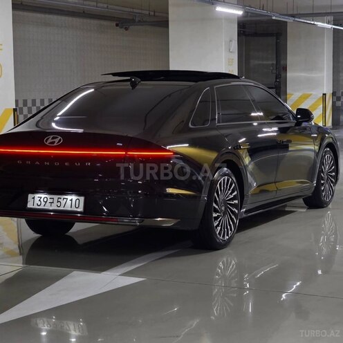 Hyundai Grandeur-6