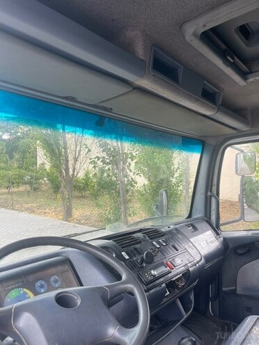 Mercedes Atego 815-10