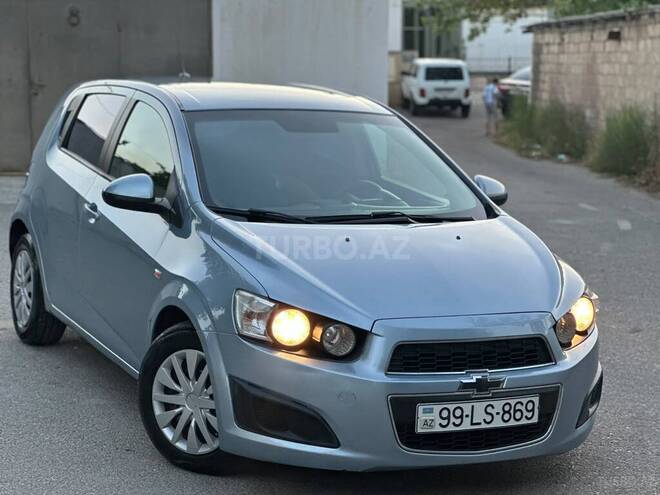 Chevrolet Aveo-5