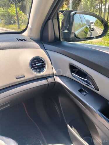 Chevrolet Cruze-4