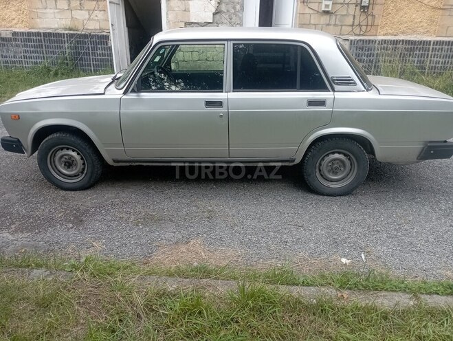 LADA (VAZ) 2107-3