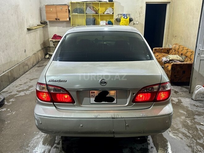 Nissan Maxima-2
